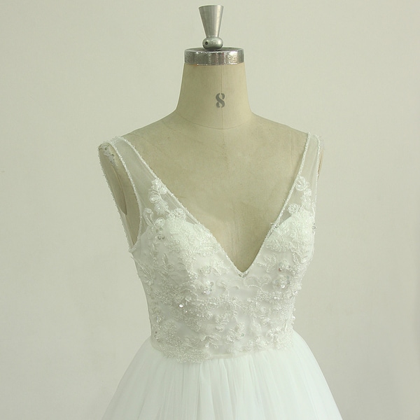 Open back deep V neckline off white a line tulle lace wedding dress with cathedral train