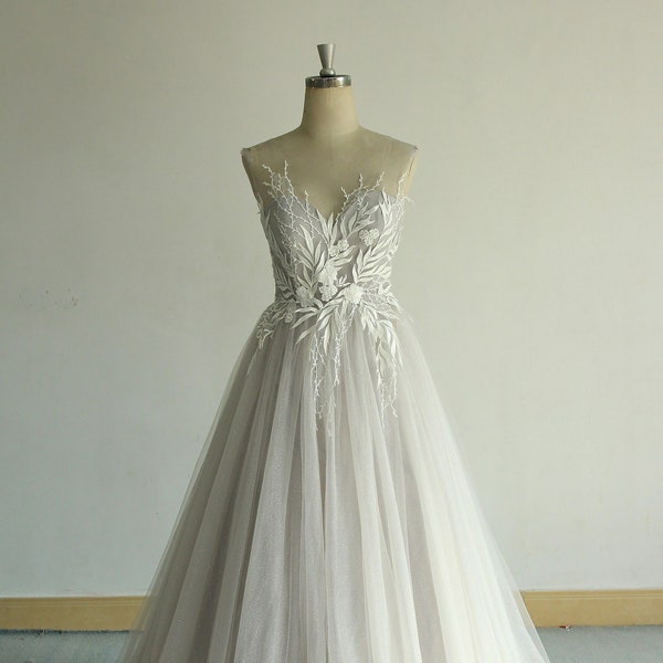 Silver Tulle Lace Wedding Dress: A-Line Bohemian Prom Gown