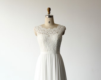 Ivory Chiffon Lace Wedding Dress: A-Line Bohemian Bridal Gown