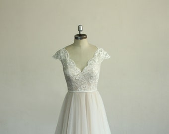 Bohemian A-Line Wedding Dress: Blush Tulle Lace, Scallop Neckline