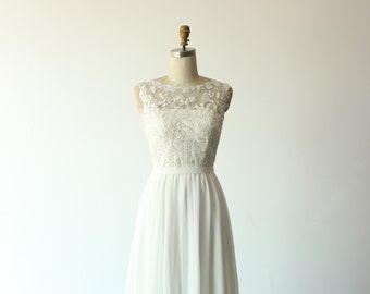 Florale Spitze Chiffon Brautkleid: Sheer Back Boho A-Line