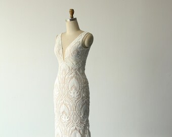 Elegant fit and flare 3D cotton lace wedding dress, open back wedding gown with deep V neckline and champagne lining