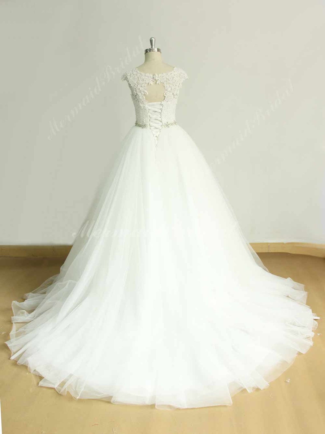 Stunning Keyhole Back Tulle Lace Wedding Dress With Beading - Etsy