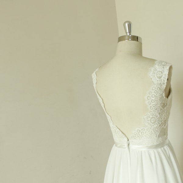 Backless chiffon lace wedding dress