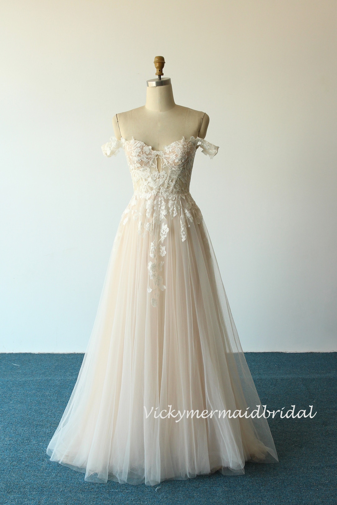 Lace Appliques Bodice A-Line Gown with Flowy Skirt Slate Blue main image 1