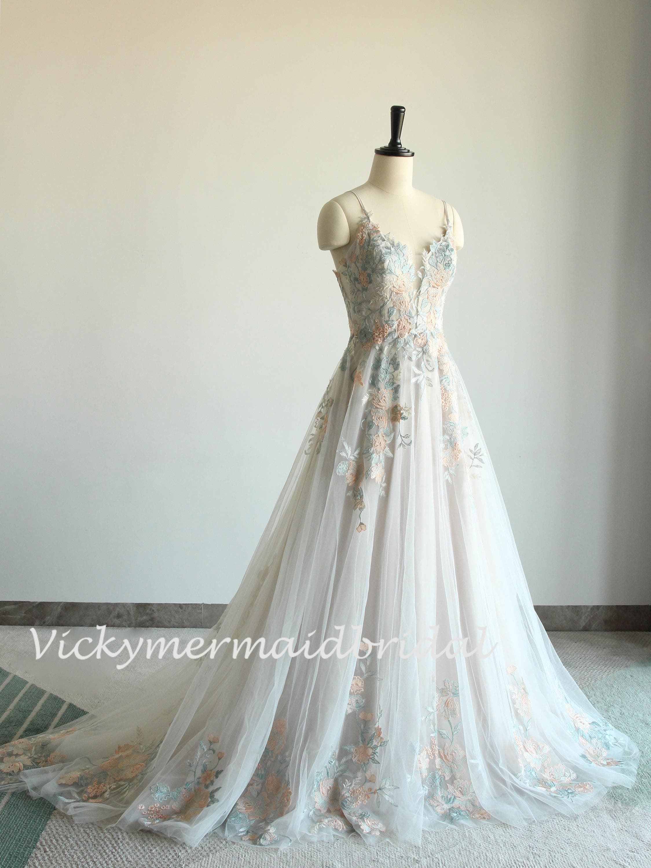 フラワー刺繍 Aライン ウェディングドレス W223.png?v=1707467066