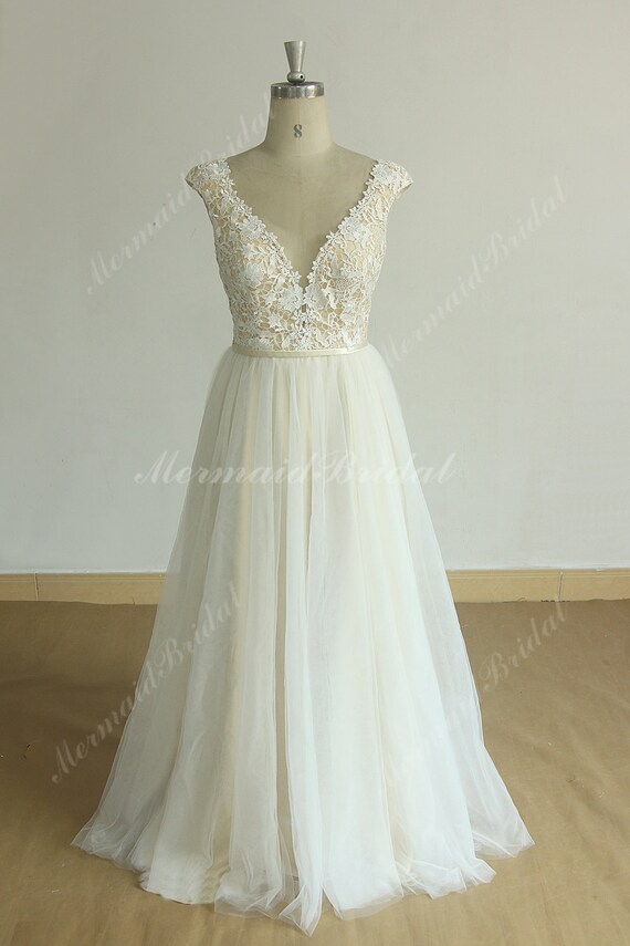 Vestido de novia de encaje de tul abierto con forro de champán - Etsy España Vestido de novia de encaje de tul abierto con forro de champán - Etsy España