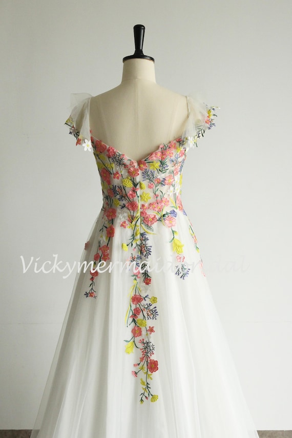 white christmas dresses Vibrant Ruffle Detail Sleeveless Ankle-Length Summer Dress main image 0