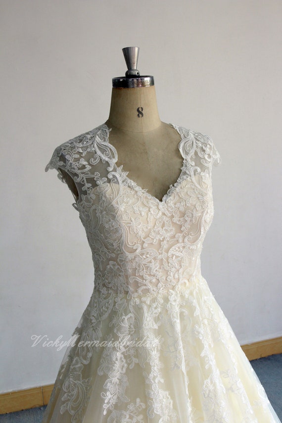 Romantic Aline Wedding Dress Vintage French Lace Wedding Etsy