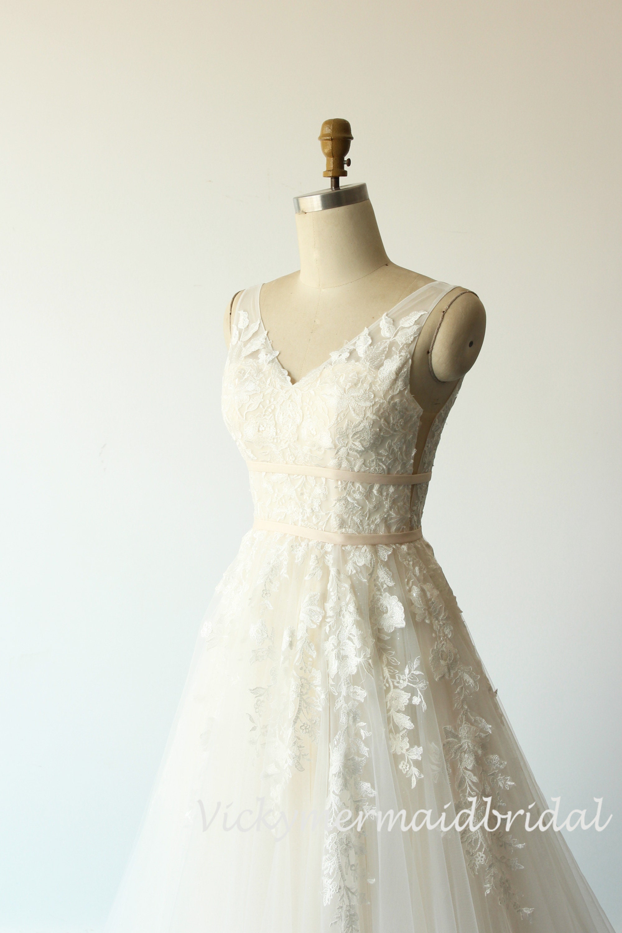 Beach boho Light Champagne Tulle Lace Wedding Dress With U Back and Dual Waistband Etsy