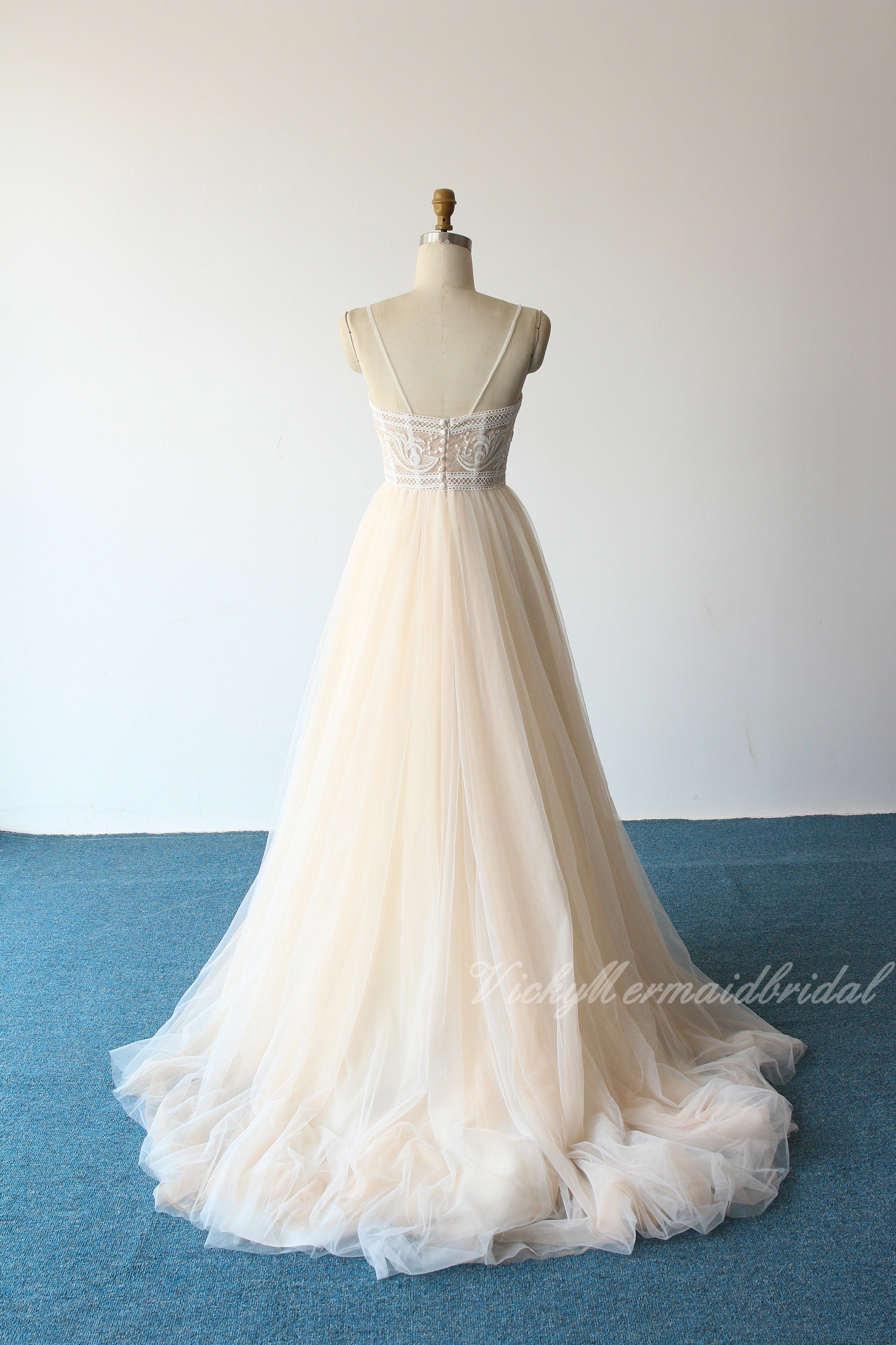 Exquisite A-line Tulle Lace Wedding Dress, Flowy 3D Lace Wedding Gown With  Corset Top and Chapel Train 