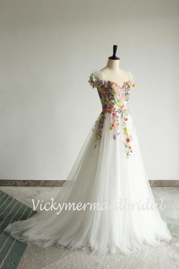 Unique Colorful 3D Embroidery Wedding Dress,flowy A-line
