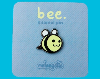 bee. Enamel Pin
