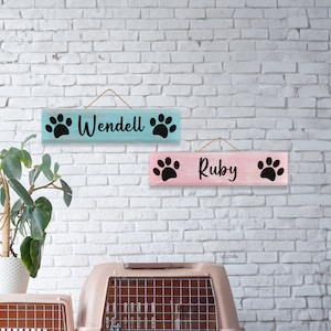 Custom Dog Sign, Dog Name Gift, Dog Name Plaque, Dog Paw Sign, Dog Lover Gift, Kennel Sign, Wood Sign, Custom Pet Name Sign, Custom Pet Sign