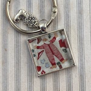 Striped Pajama Santa Thread Keep