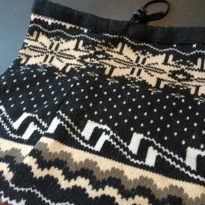 Vintage Black/Cream Fair Isle Snood/Neck Warmer