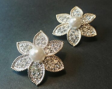 14K or Jaune 5mm Rond Opale Boucles D'Oreilles Push Arrière Madi K