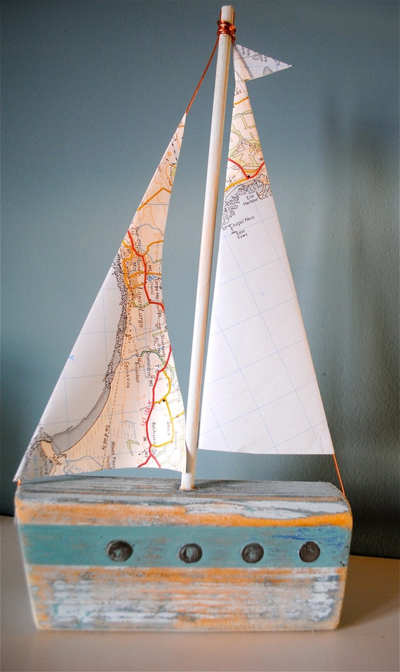 Items similar to Handmade driftwood boat on Etsy