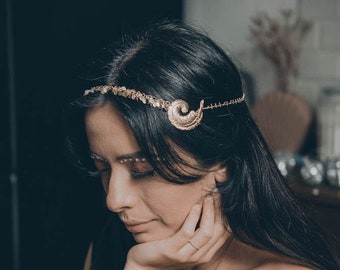 Bijou de tête plume, chaine sequins, headband, accessoires femme bohème, bijou évènement