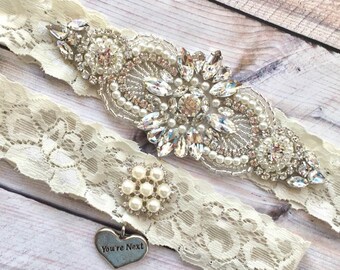 Wedding Garter Set Lace, Wedding Garter Rustic, Wedding Garter Set Ivory, Ivory Garter Set, Bridal Garter Lace, Bridal Garter with Pearls