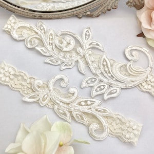 Ivory Beaded Lace Wedding Garter, No Slip Grip Garter, Bridal Garter Set, IVORY Garters -2920-I
