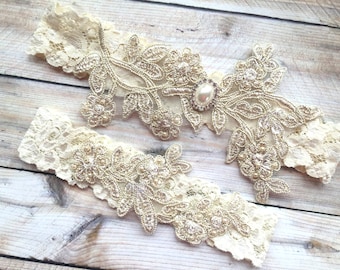 Gold Wedding Garter, Gold Bridal Garter, Lace Bridal Garter, Lace Wedding Garter, Gold Garters, Leg Garter Gold, Garter Set Gold, Garters