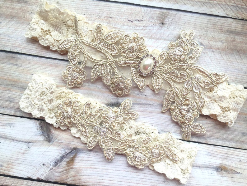 Gold Wedding Garter, Gold Bridal Garter, Lace Bridal Garter, Lace Wedding Garter, Gold Garters, Leg Garter Gold, Garter Set Gold, Garters 画像 1