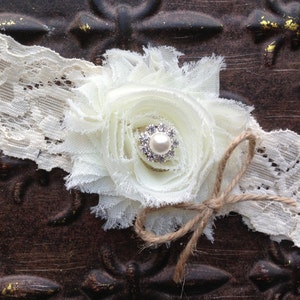 Ivory Rustic Wedding Garter, Burlap Wedding Garter, Burlap and Ivory Garter, Lace Bridal Garter, Single Garter Rustic - non slip garter