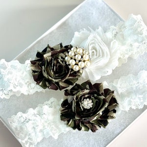 Camouflage Lace Bridal Garter // Army Garter Set // Hunting Theme Garter // Camo Wedding Idea //  Military Garters for Wedding // Army Bride