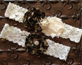 Camo Bridal Garter, Wedding Garter Set Camo, Camo and Ivory Non Slip Wedding Garter Set