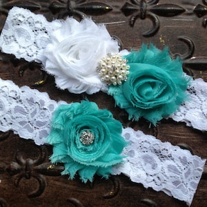 Turquoise Wedding Garter, Aqua Wedding Garter, Bridal Garter, Wedding Garter Set, White Lace Garter, Blue Garter, Aqua Bridal Garter