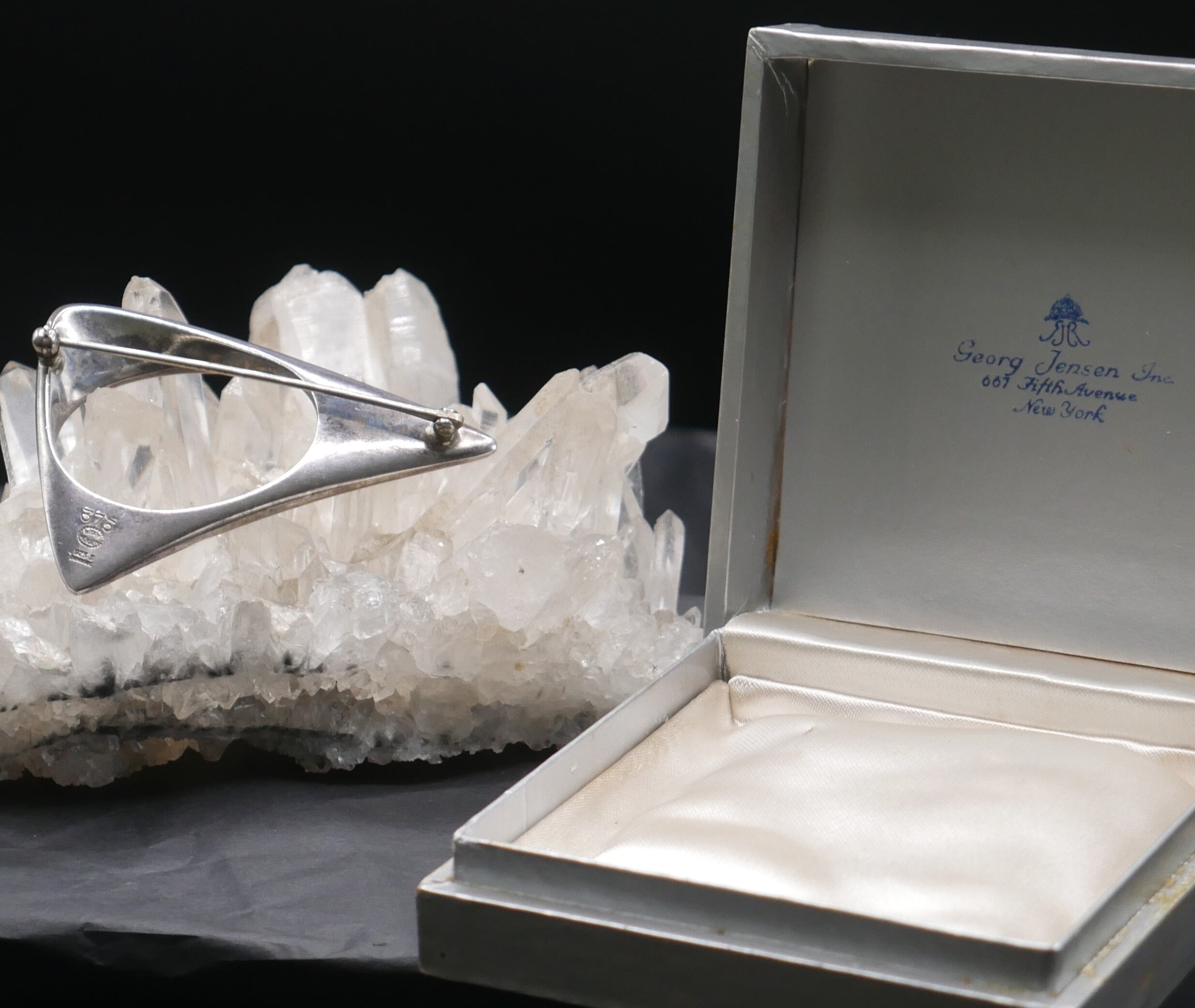   ヘニングコッペル トライアングル 375 ブローチ Georg Jensen Henning Koppel #375 Sterling Triangle Brooch