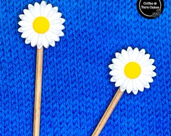 Delightful Daisy Daisies Flower Stitch Stoppers Knitting Needle Point Protectors 1 Pair