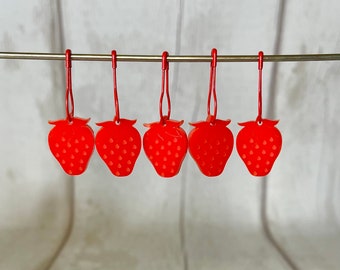 Scrumptious Strawberries Acrylic Stitch Markers Set of 5 Knitting Crochet