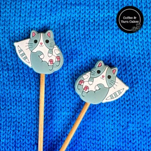 Grey Cat Kitty Stitch Stoppers Knitting Needle Point Protectors 1 Pair image 1