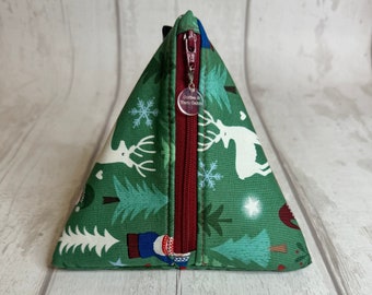 Gnome Christmas Woodlan Festive Zipped Fabric Pyramid Notions Pouch - Knitting Crochet Crafts