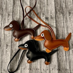 Dog bag charm, dog purse charms, cute purse charm, puppy dog, gifts, adorable dog keychain, Dachshund
