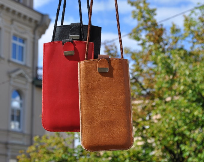 Italian Leather Case for Fairphone. Pouch with Magnetic Pull Band, Free Personalization, Neck Strap Included