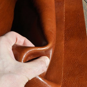 Italian Vegetable Tanned Leather Pieces, Size A2 A3 A4 A5 and more. 1.5 mm thick. Sheets for Crafts, Projects, Hobby. Pre Cut Panels