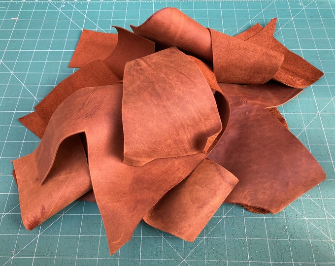 Leather Pieces, Crazy Horse Bovine Cowhide, Sheets for DIY, Crafts, Hobby. 1,3-1.9 mm thickness 3 oz. Scraps. 500g - 2kg