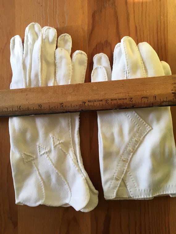 Vintage Costume Gloves, Vintage Collection of Whi… - image 7