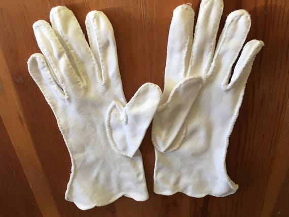 Vintage Costume Gloves, Vintage Collection of Whi… - image 6