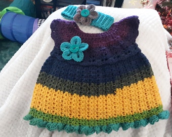Crocheted baby dress size newborn