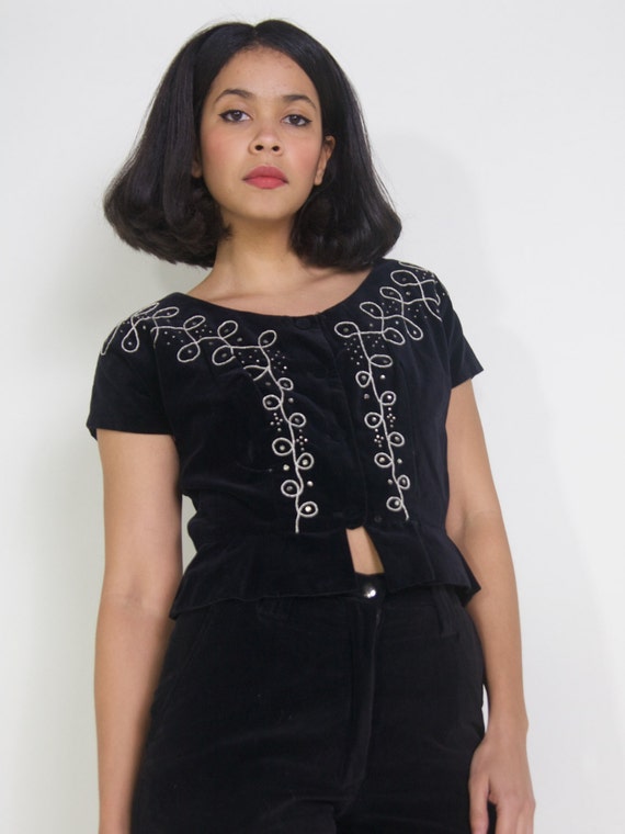 Vintage 50s Black Velvet Crop Top Flared Silver R… - image 5