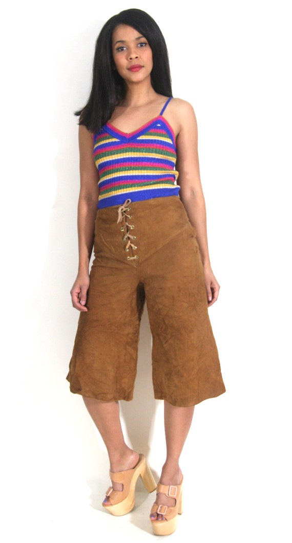 Vintage 70s Brown Suede Lace Up High Waist Shorts… - image 2