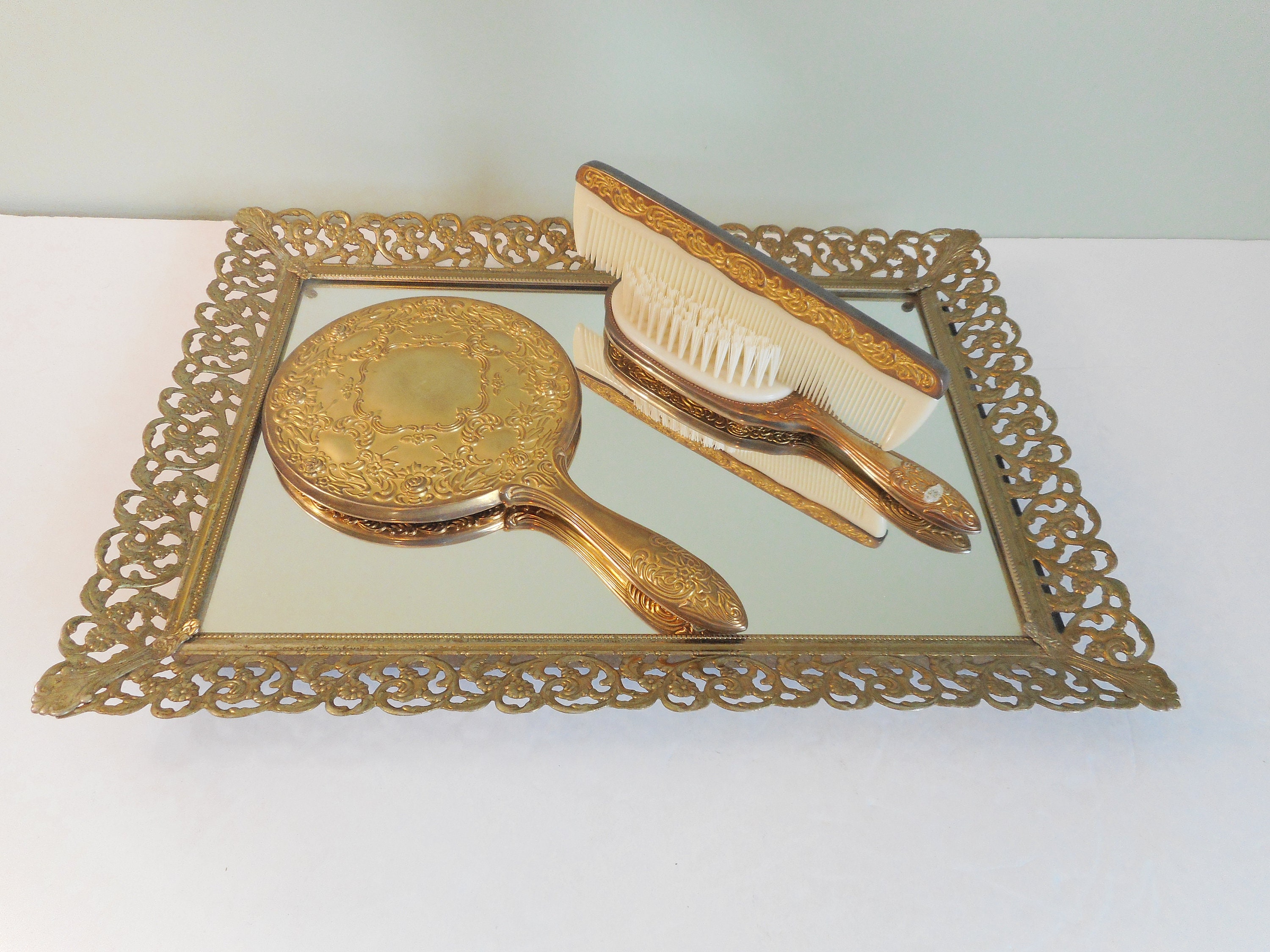 Vanity Mirror Tray With Hand And Brush Comb Square Gold