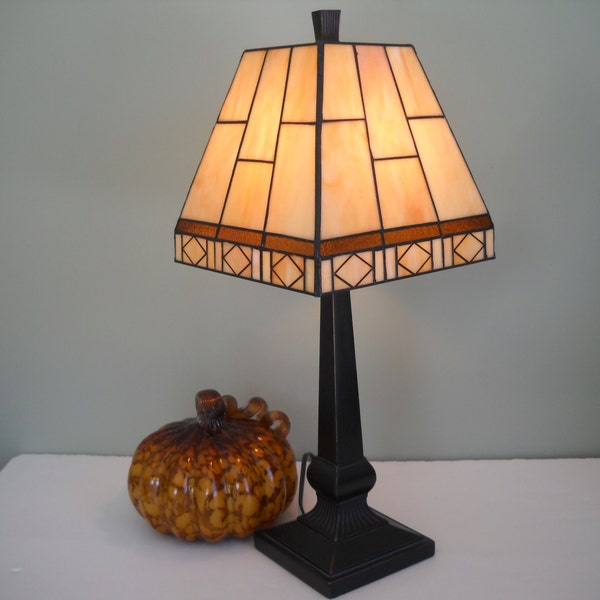 Vitraux lampe avec abat-jour carré soufflé de potiron de verre vendu séparément