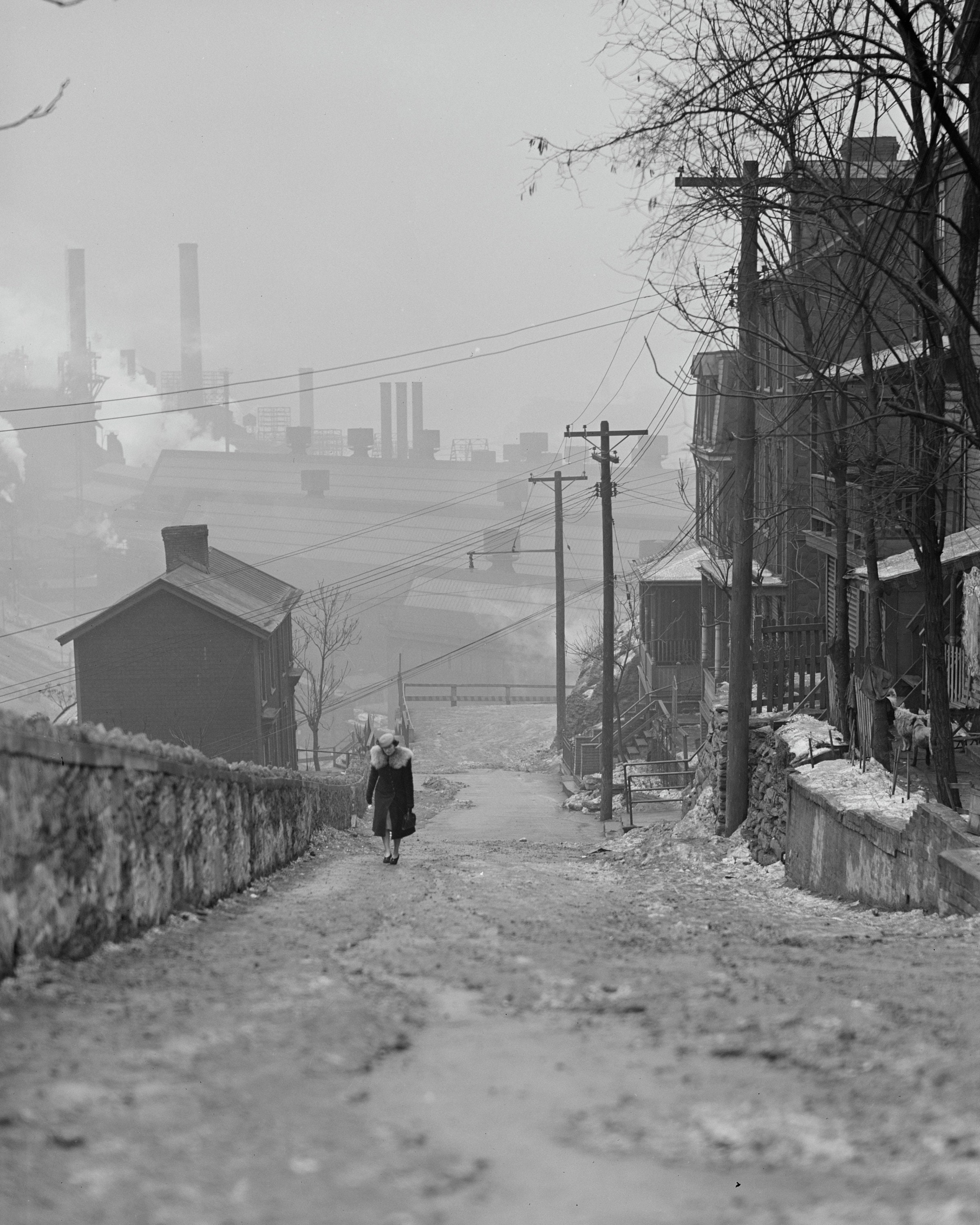 Pittsburgh PA, 1940s, Hazelwood, Photo, Steel Mills in Background