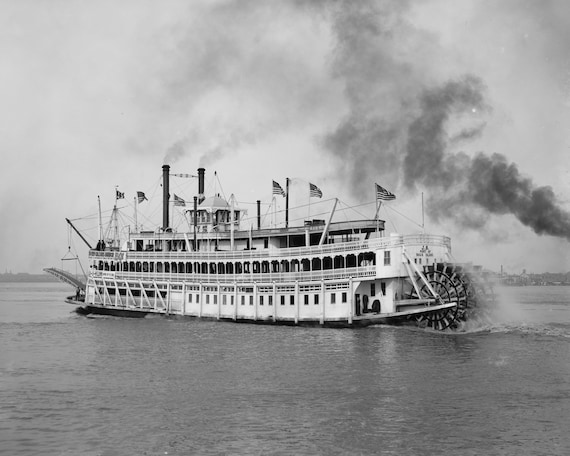 1915年製 STEAMBOAT WAVE BACK Paddle Wheel Steam Boat Near New Orleans, Louisiana, 1910, Early