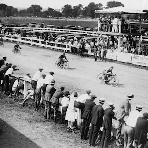 Motorcycle Race, Near D.C., 1920&#39;s, Old Photo, Motorcycles, Black and White, New Reproduction Picture Print